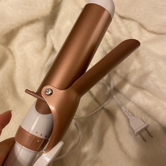 Conair curling iron - Picture 4 of 5